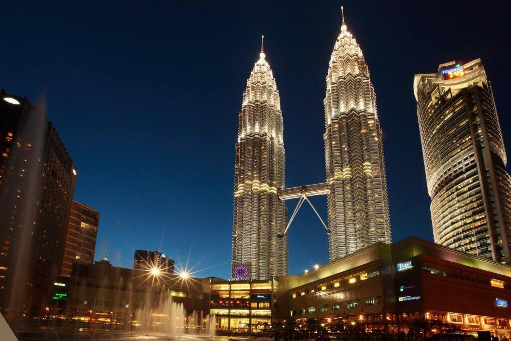 Binjai8 Klcc @ By Shahjalal Suites Куала-Лумпур Экстерьер фото